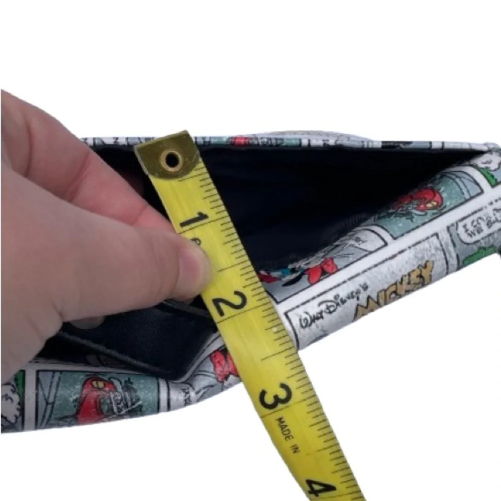 Disney Parks Wristlet Comic Style Mickey and Minnie Mouse - Very Good Condition - Picture 15 of 16